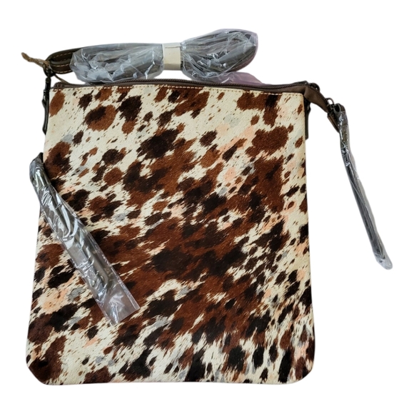 Trenditions Tony Lama Open Face Genuine Cow Hide Crossbody Bag - Picture 1 of 4
